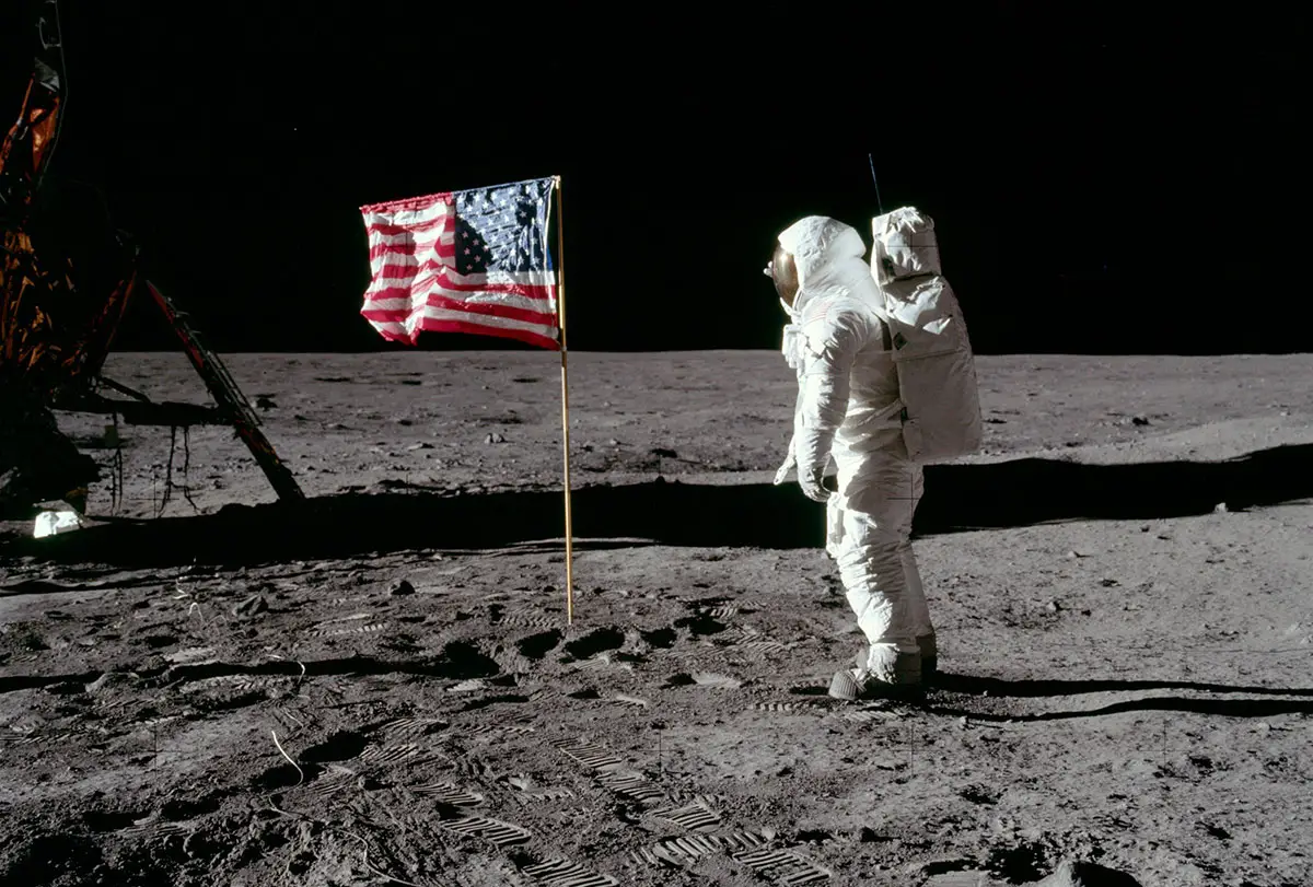1969-First-men-on-the-moon-NASA2