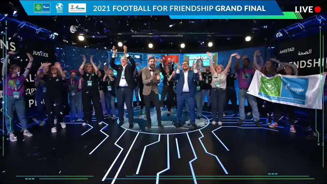 "Football for Friendship" alcanza tercer récord mundial usando una aplicación móvil