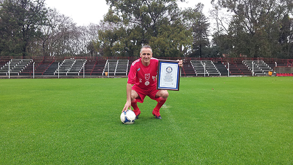 Jugador en activo mas veterano del mundo Guinness World Records.