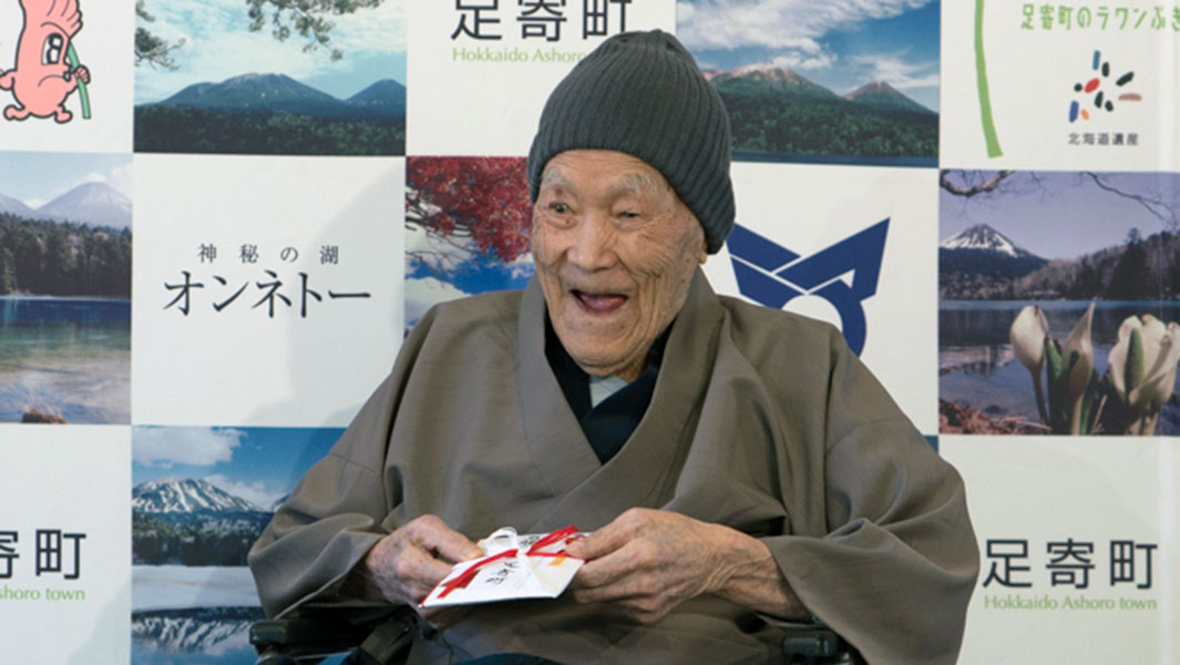 Oldest living man header