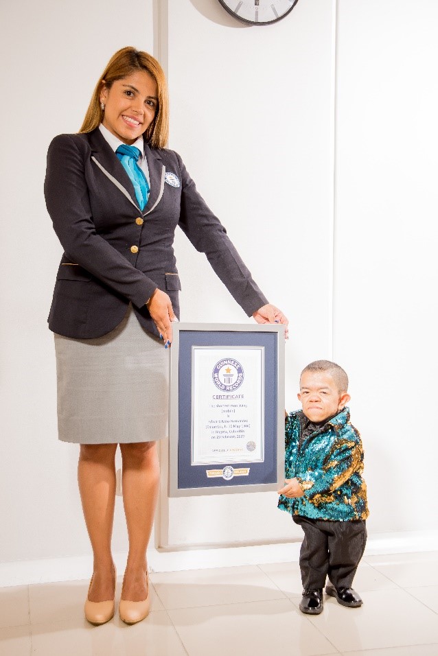 Shortest Man Living